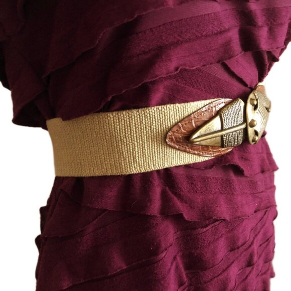 Vintage Omega stretch arrowhead belt — Made in USA, Small (24") - Picture 3 of 11